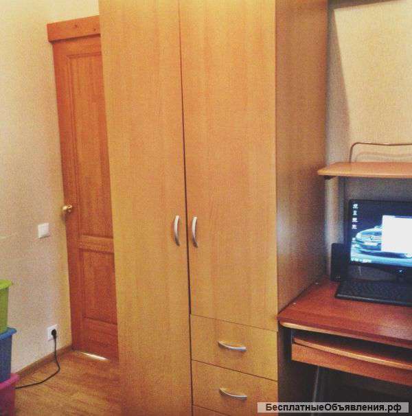 Продаю Шкаф отличное состояние.