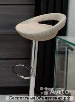 Барный стул