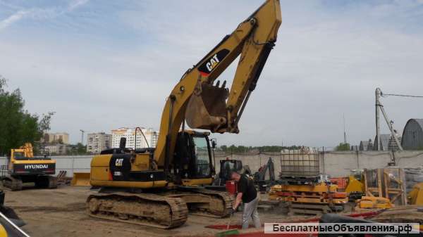 Экскаватор гусеничный CAT 320 D2 L б/у (2014 г., 3900 м.ч.)