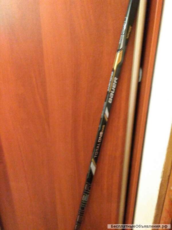 Хоккейная клюшка Bauer Total One NXG SE