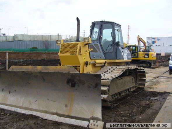 Бульдозер Komatsu D61P-12Е