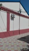 Квартиру в двухквартирном доме в центре станицы