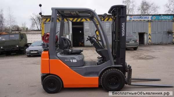 Вилочный погрузчик Toyota 8FG15