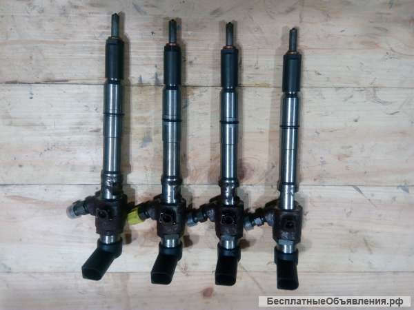 Форсунки vw Caddy 1.6tdi(03L130277B)