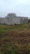 Участок в деревне с не достроенным домом ИЖС ПМЖ ЛПХ