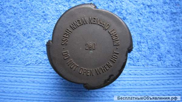 Крышка расширительного бачка с клапаном от Range Rover Vogue 2002-2005 V8 4,4 M62 оригинальная