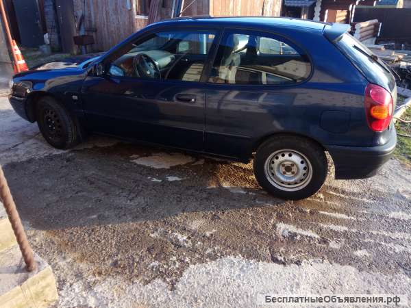 Автомобиль Тайота Каролла