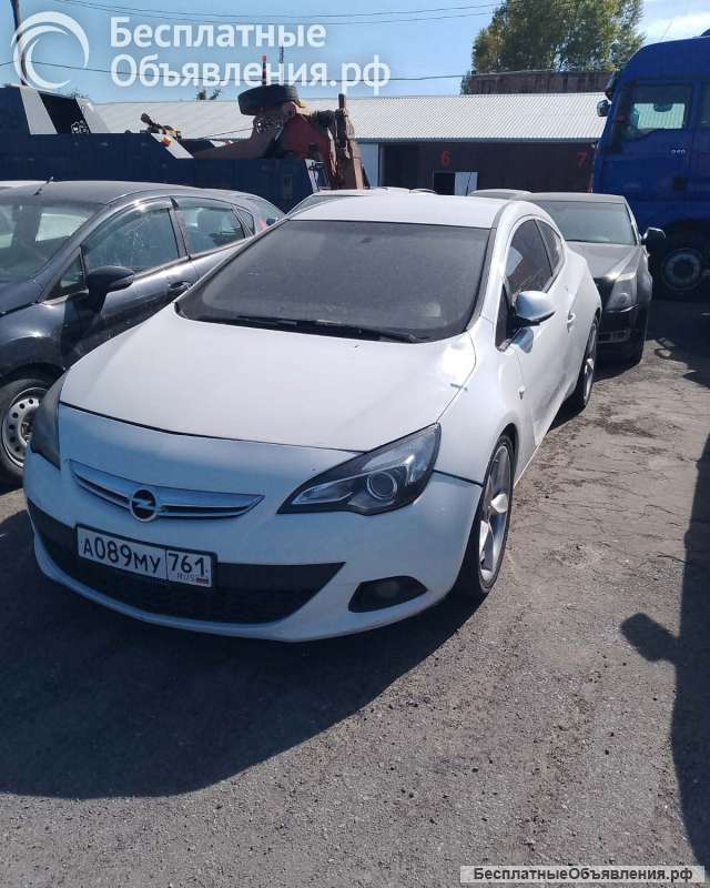 Opel Astra GTC, 2012
