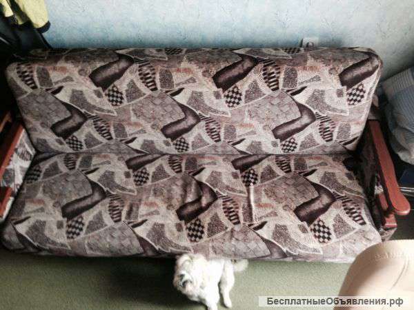 Продаю диван