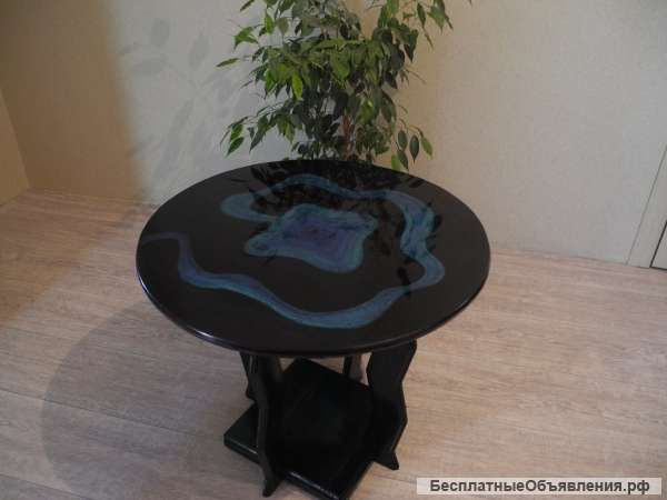 Журнальный столик