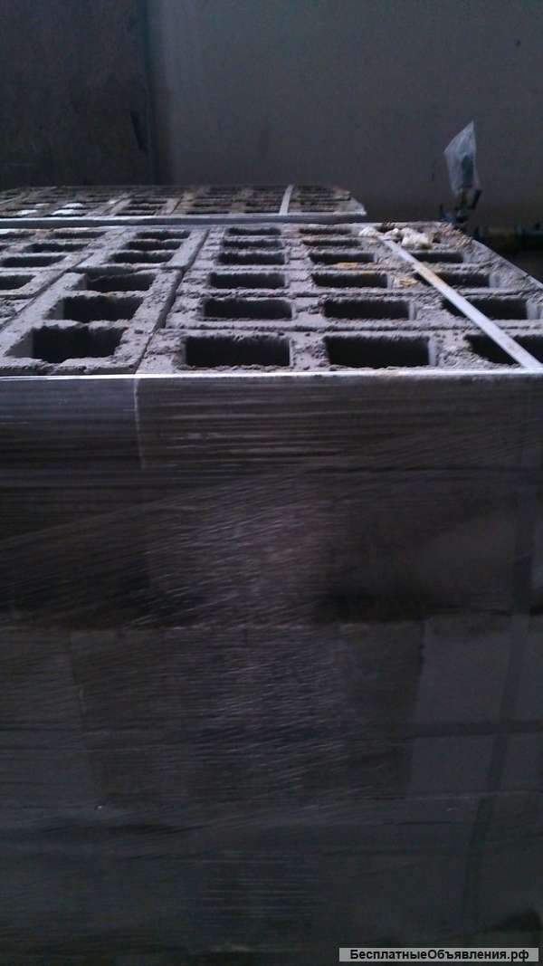 Блоки пустотелые