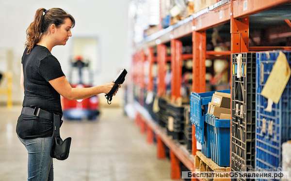 Работники склада