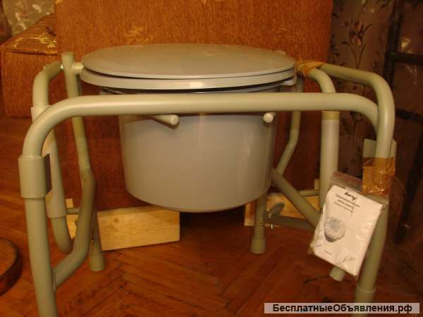 Приспособления для реабилитации опорно-двигательного аппарата (Кресло -туалет с откидными и ходунки)