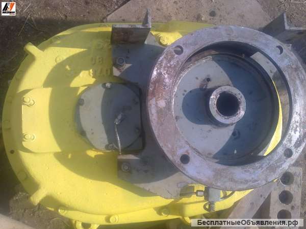 Редуктор поворота башни крана РДК-250
