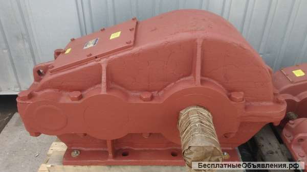 Редуктор Ц2-650-40 продам