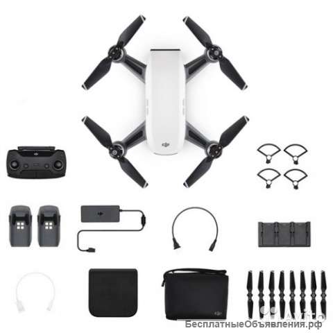Квадрокоптер DJI Spark Fly More Combo