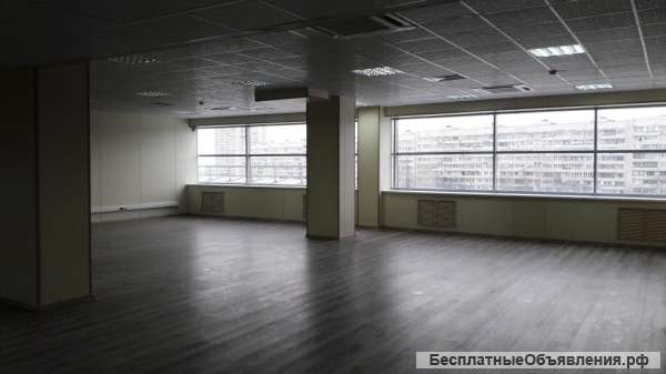 Сдаю офис 238,7 кв.м. кабинетной планировки в бизнес центре