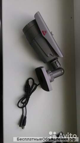 Уличная видеокамера Sarmatt SR-N70V2812IRL