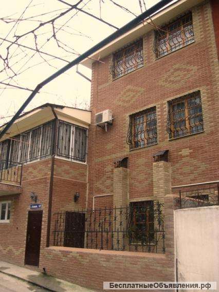 Дом в Ялте, Массандра