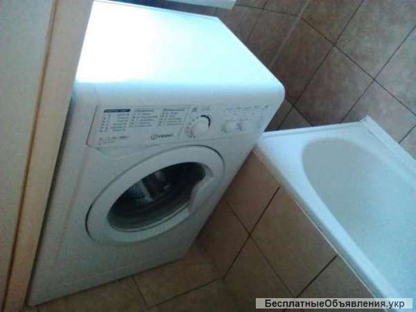 Стиральная машина Indesit 5 кг с проверкой