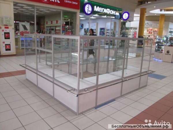 Шкафы-витрины, остров