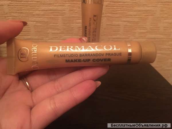 Тональный крем Dermacol