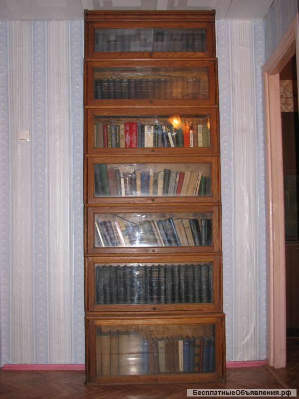 Немецкая книжная стенка