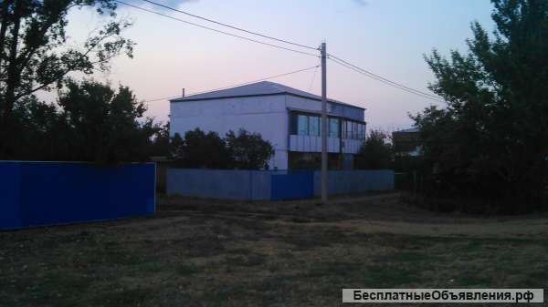 Дом, село Заветное