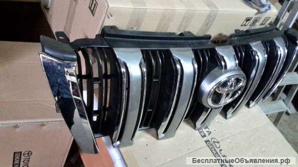 Решетка радиатора Land Cruiser Prado 150 2013-17г