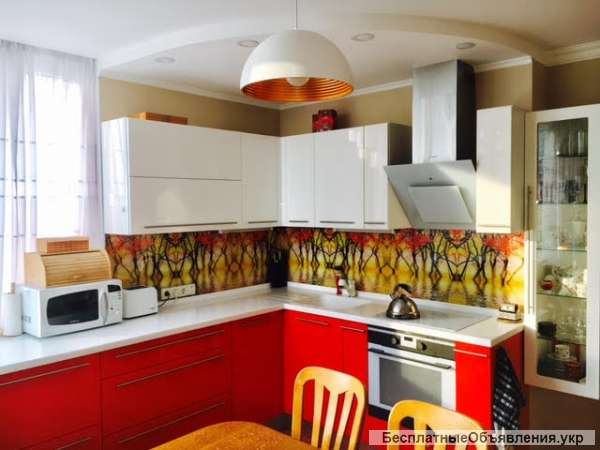 Уникальная, трехсторонняя квартира с панорамным видом на Андреевскую церковь