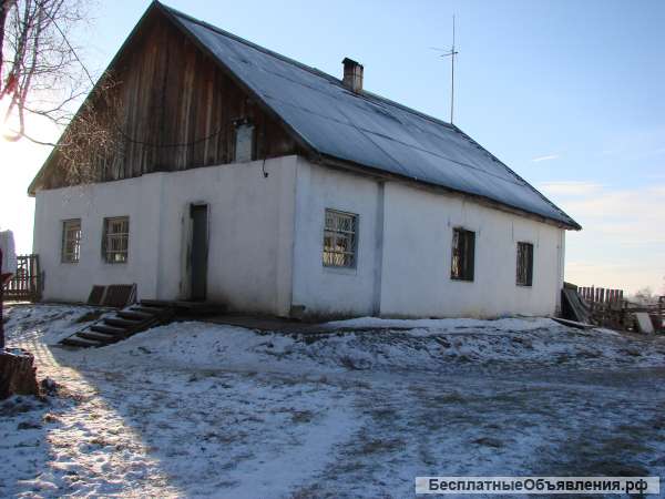 Усадьбу (дом) в шикарном месте
