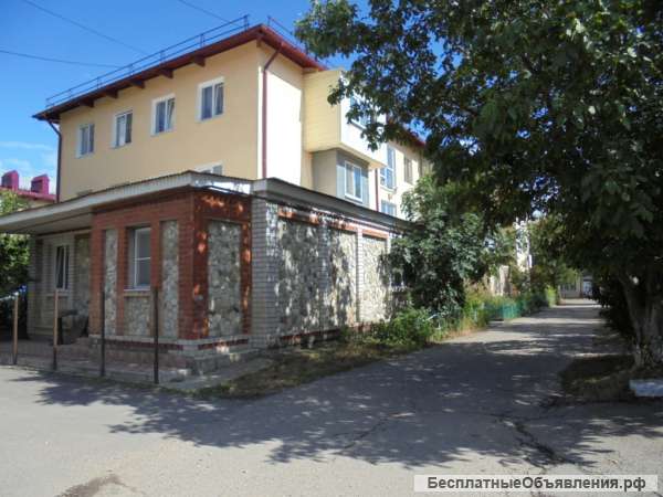 2-х комнатная квартира в Туапсинском районе пгт Новомихайловский, 37,5 кв.м., 1/3.