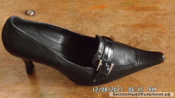Туфли новые натуральные кожаные.38р
