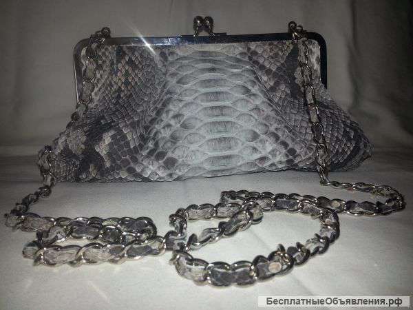 Аксессуар сумка из питона