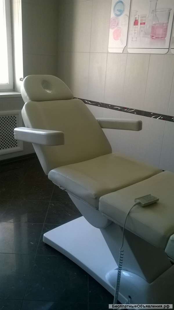 Косметологическое кресло