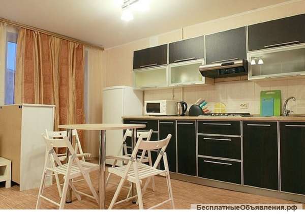 Сдаю на часы и сутки квартиру студию на пр. Ленина, 102