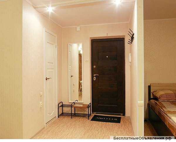 Сдаю на часы и сутки квартиру студию на пр. Ленина, 102