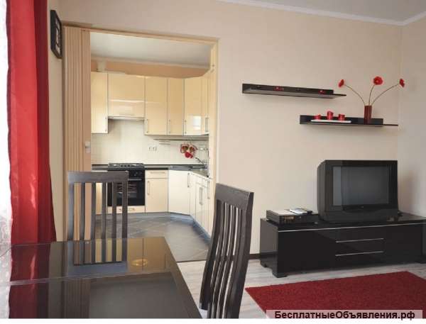 Сдаю на часы и сутки 1-комнатную квартиру на пр. Ленина, 48