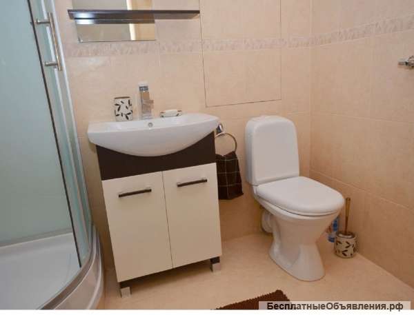 Сдаю на часы и сутки 1-комнатную квартиру на пр. Ленина, 48