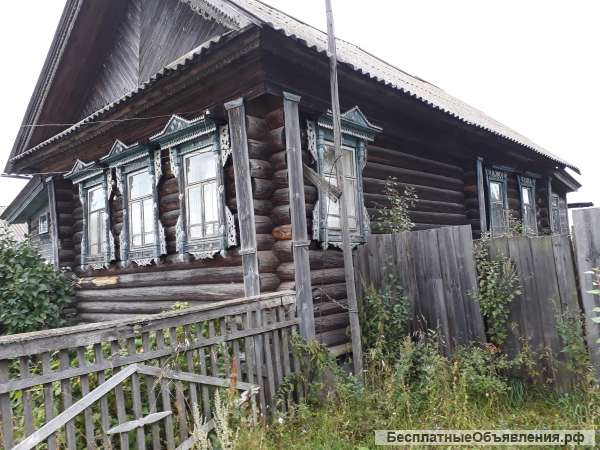 Дом с земельным участком
