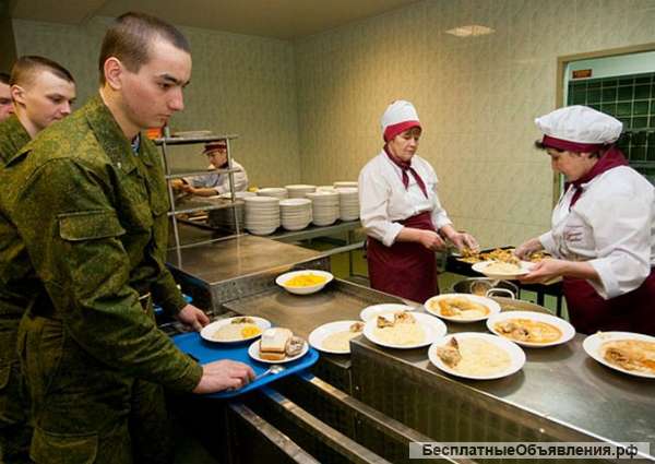 Работник зала