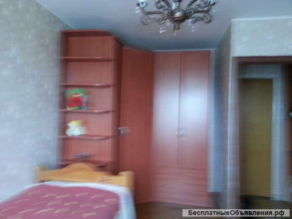 Сдается ком. 14 м кв в 3х ком. кв-ре м. Щелковская.