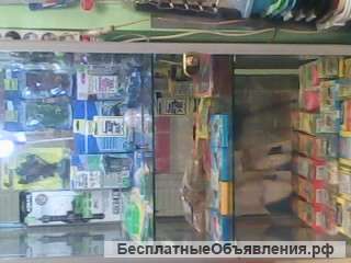 3 стеклянные витрины б/у в хорошем состоянии