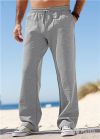 На реализацию спортивные брюки