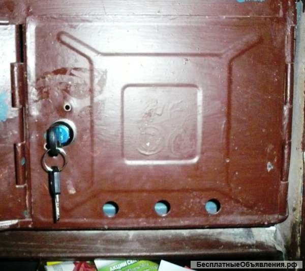 Почтовые ящики. Установка замков.