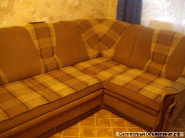 Угловой диван б/у