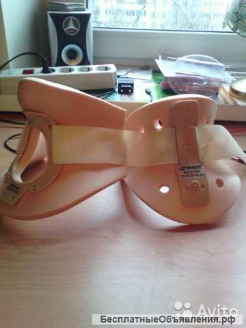 Ортопедический воротник