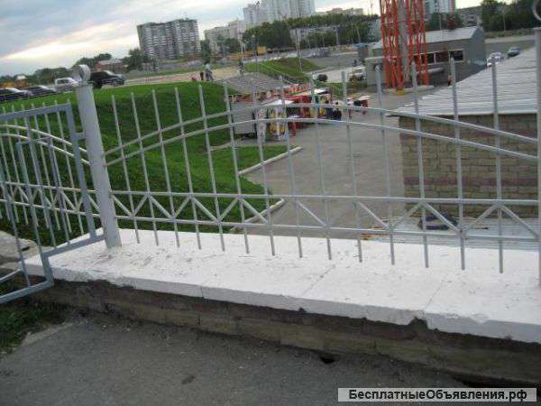 Заборы, ограждения, двери, ворота, решётки и т.п.