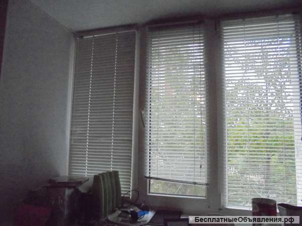 Проспект Победы 47 комната 18кв.м.