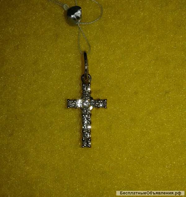 Золотой крест с бриллиантами